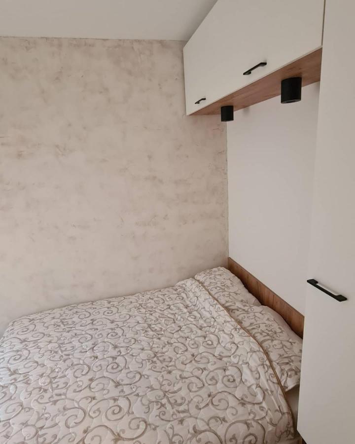 Apartmani Part Divcibare Exterior photo